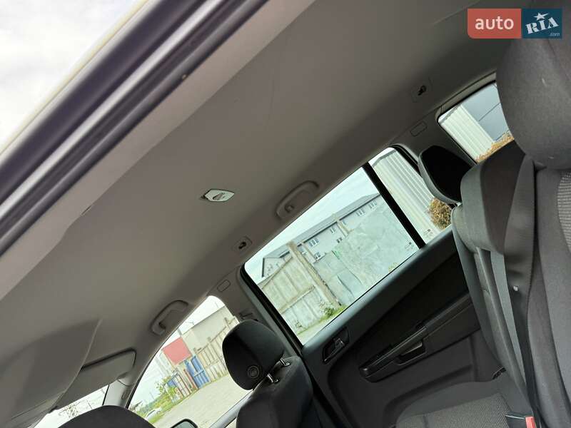 Мінівен Opel Zafira 2009 в Білій Церкві