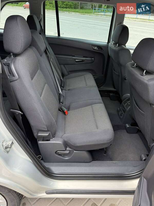 Мінівен Opel Zafira 2009 в Білій Церкві