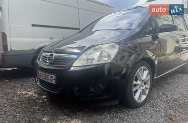 Минивэн Opel Zafira 2009 в Киеве