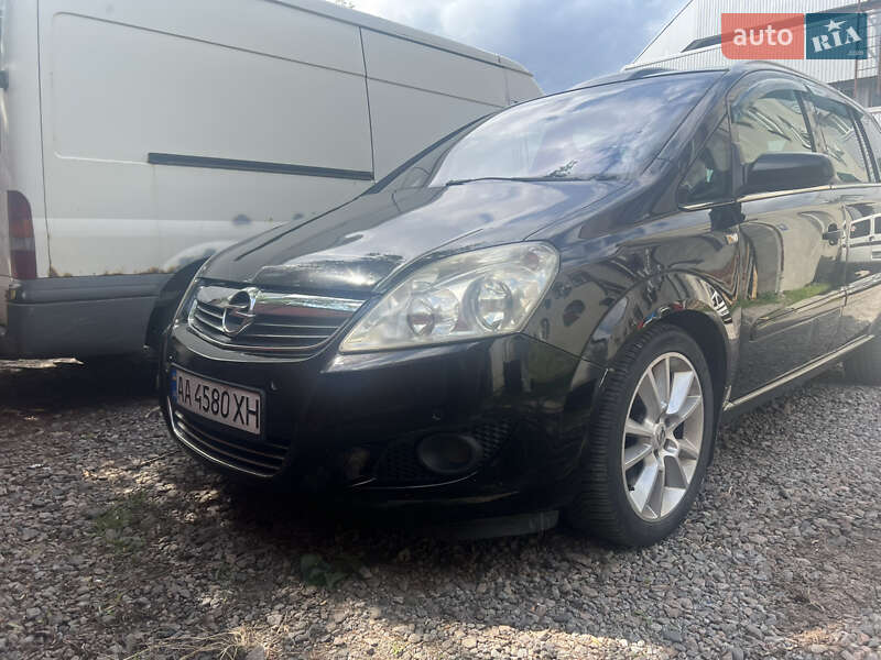 Opel Zafira 2009