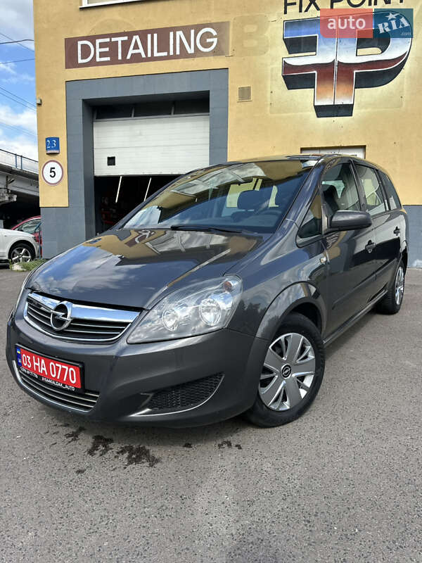Opel Zafira 2010