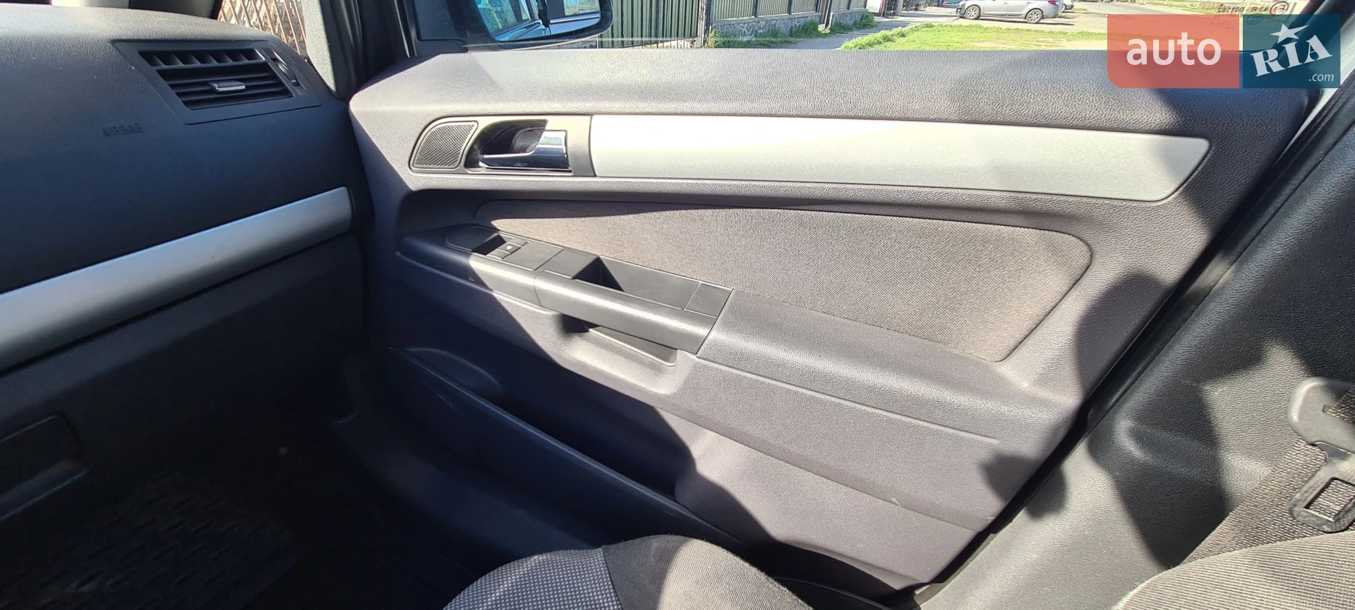 2011 Opel Zafira - мініатюра 29