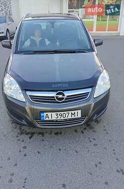 Минивэн Opel Zafira 2010 в Вышгороде