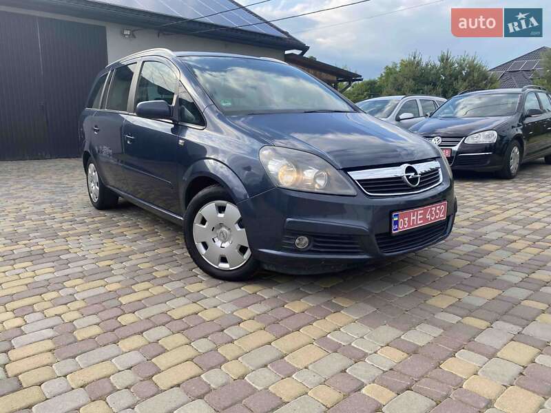 Opel Zafira 2008