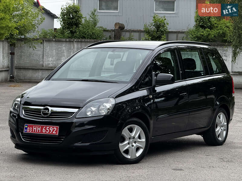 Минивэн Opel Zafira 2014 в Белой Церкви