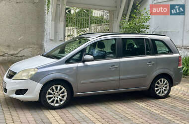 Мінівен Opel Zafira 2007 в Чернівцях