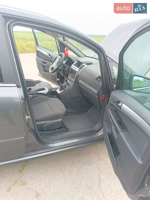 Минивэн Opel Zafira 2009 в Ровно фото 13 Минивэн Opel Zafira 2009 в Ровно