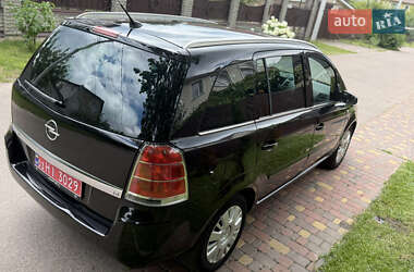 Минивэн Opel Zafira 2008 в Борисполе