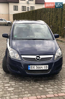Минивэн Opel Zafira 2012 в Виннице
