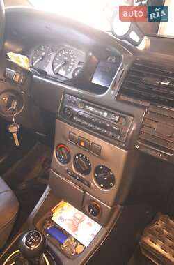 Мінівен Opel Zafira 2005 в 