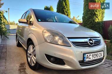 Мінівен Opel Zafira 2009 в Луцьку