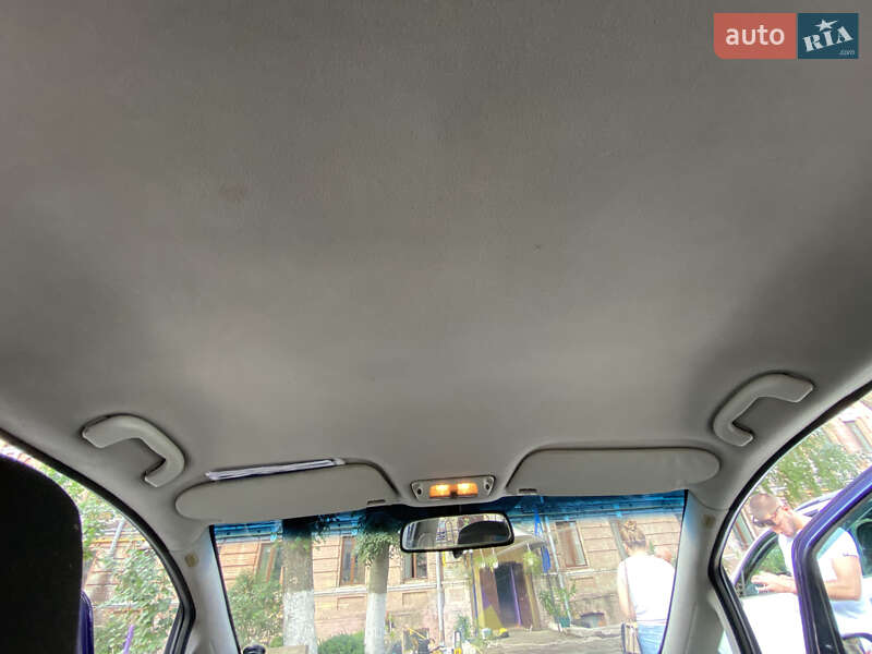 Минивэн Opel Zafira 2002 в Киеве