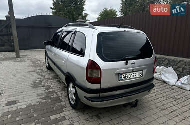 Минивэн Opel Zafira 2003 в 