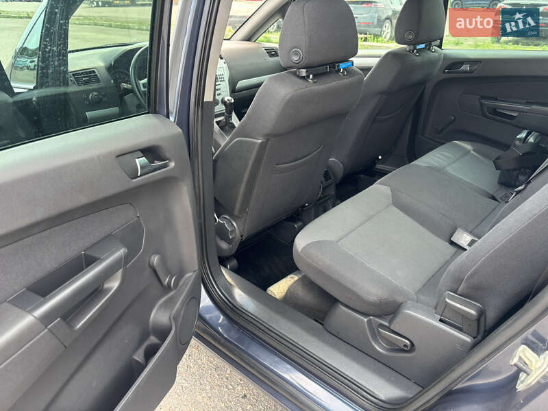 Минивэн Opel Zafira 2010 в Белой Церкви