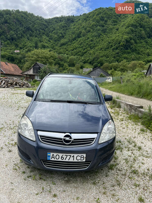 Opel Zafira 2009 Opel Zafira 2009