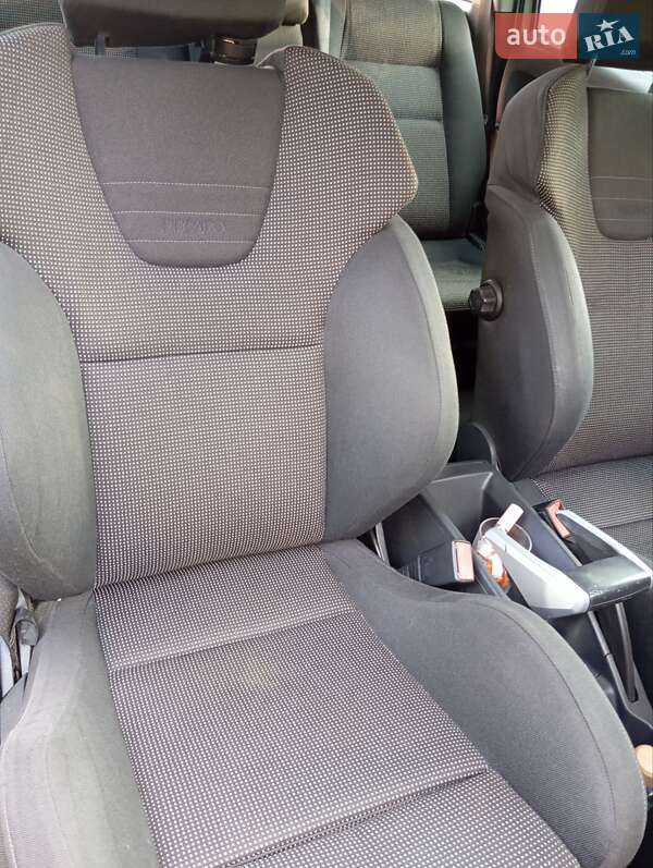 Мінівен Opel Zafira 2009 в Полонному