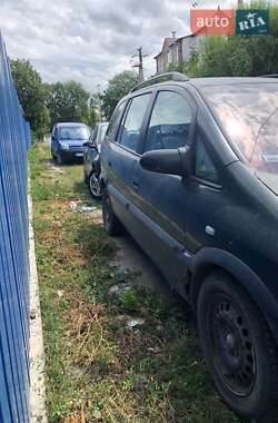 Мінівен Opel Zafira 2001 в Дунаївцях