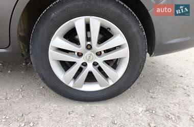 Минивэн Opel Zafira 2011 в 