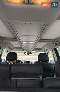 Минивэн Opel Zafira 2011 в 