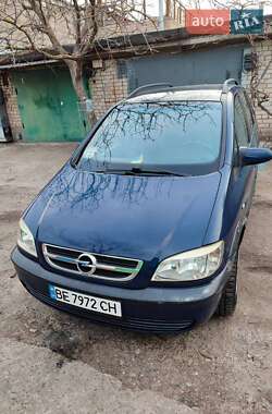 Мінівен Opel Zafira 2004 в Южноукраїнську