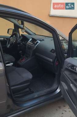 Минивэн Opel Zafira 2009 в Одессе