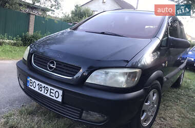 Минивэн Opel Zafira 2001 в Шумске