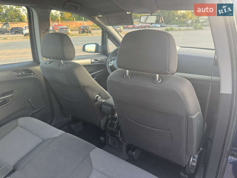 Мінівен Opel Zafira 2009 в Білій Церкві