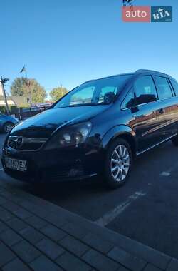 Мінівен Opel Zafira 2005 в Ковелі