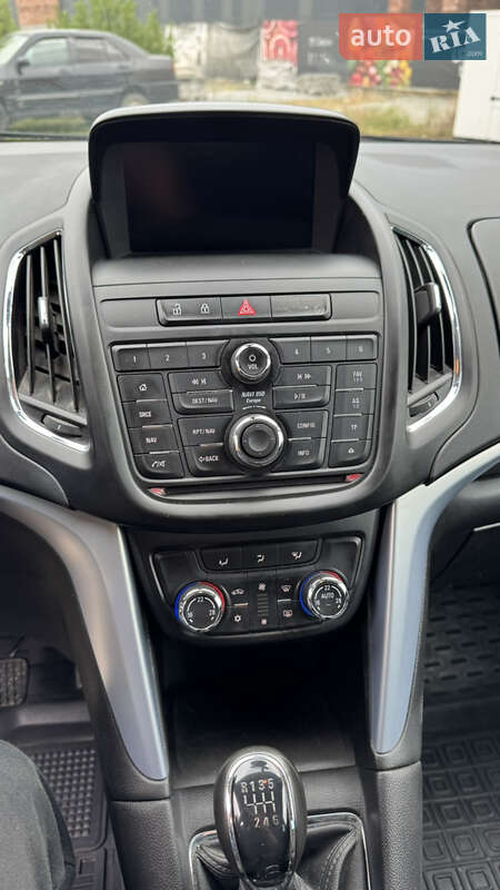 Микровэн Opel Zafira 2015 в Хмельницком