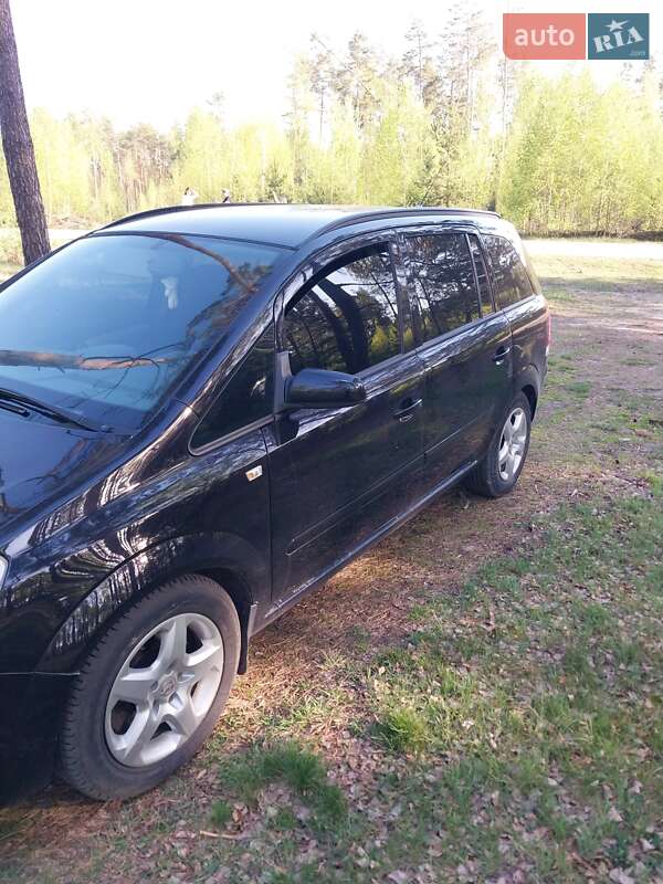 Opel Zafira 2008