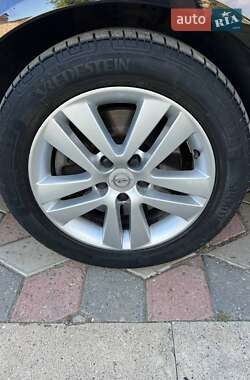 Минивэн Opel Zafira 2010 в 