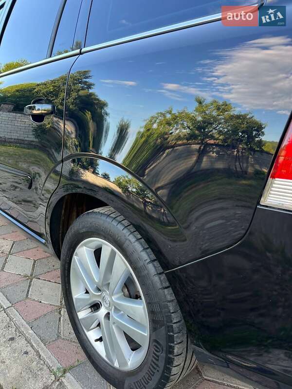 Минивэн Opel Zafira 2010 в Коломые