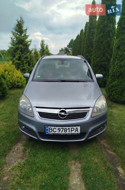 Минивэн Opel Zafira 2005 в Мостиске