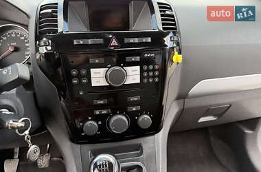 Минивэн Opel Zafira 2011 в 