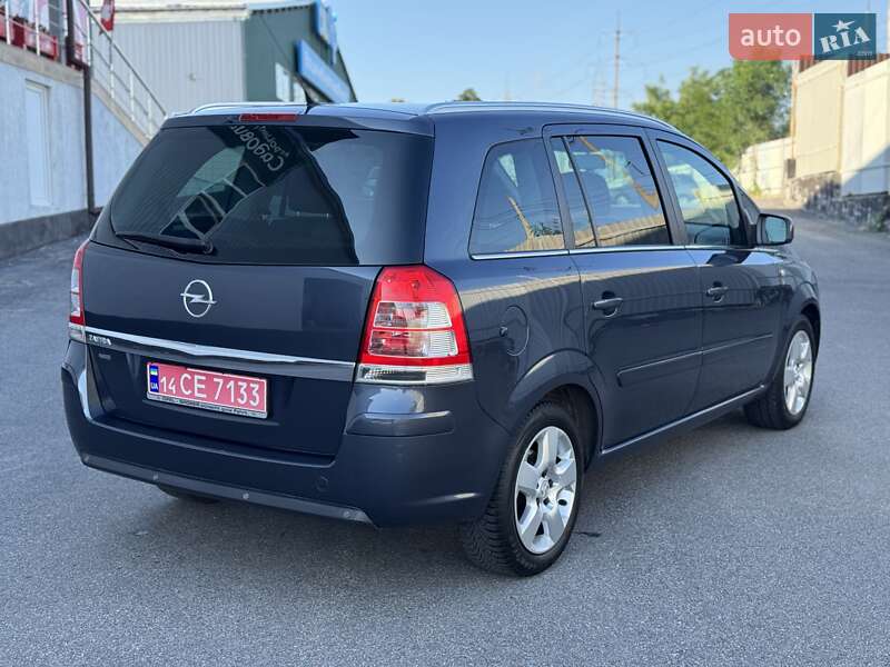 Мінівен Opel Zafira 2011 в Вінниці