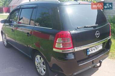 Минивэн Opel Zafira 2009 в Киеве