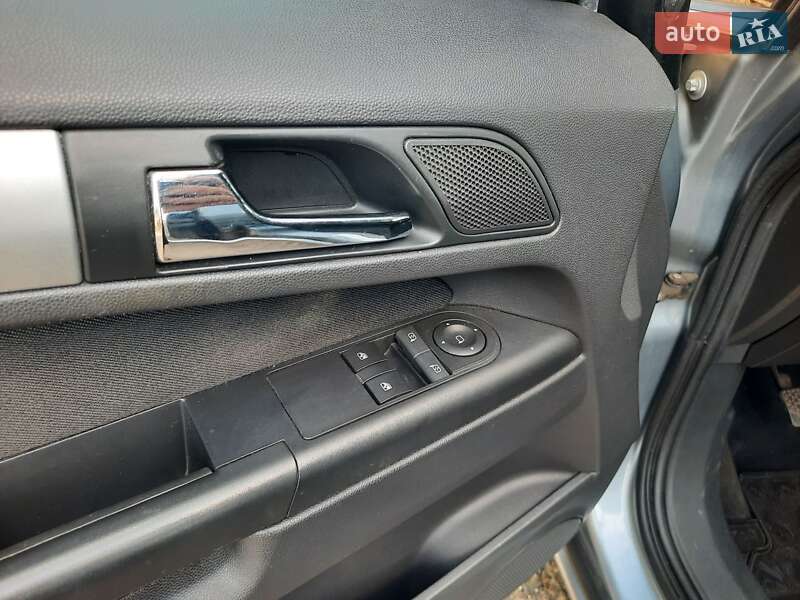 Минивэн Opel Zafira 2010 в Полтаве