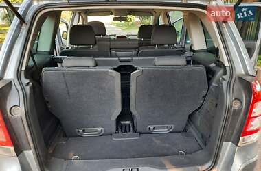 Мінівен Opel Zafira 2010 в 