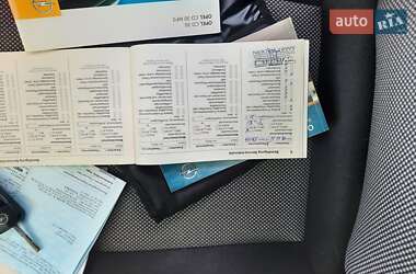 Мінівен Opel Zafira 2010 в 