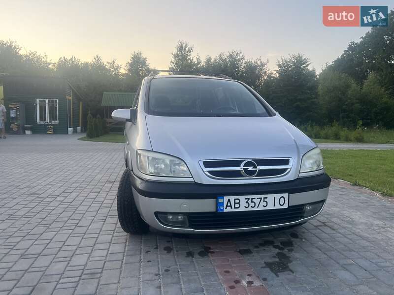 Opel Zafira 2003