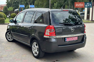 Мінівен Opel Zafira 2010 в 