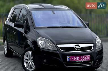 Минивэн Opel Zafira 2012 в Дрогобыче