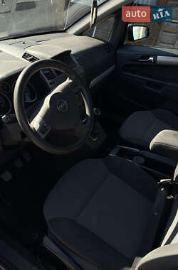 Минивэн Opel Zafira 2006 в 