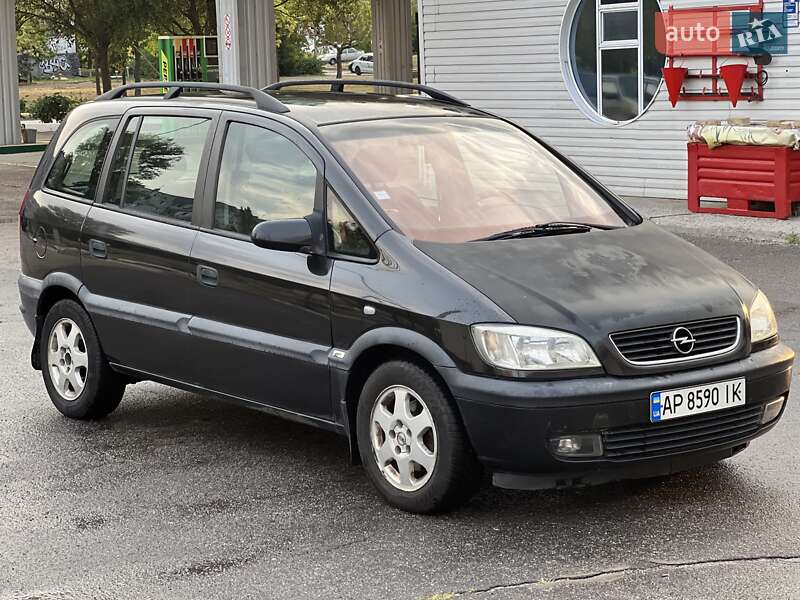 Минивэн Opel Zafira 2000 в 