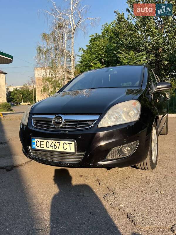 Минивэн Opel Zafira 2008 в Першотравенске