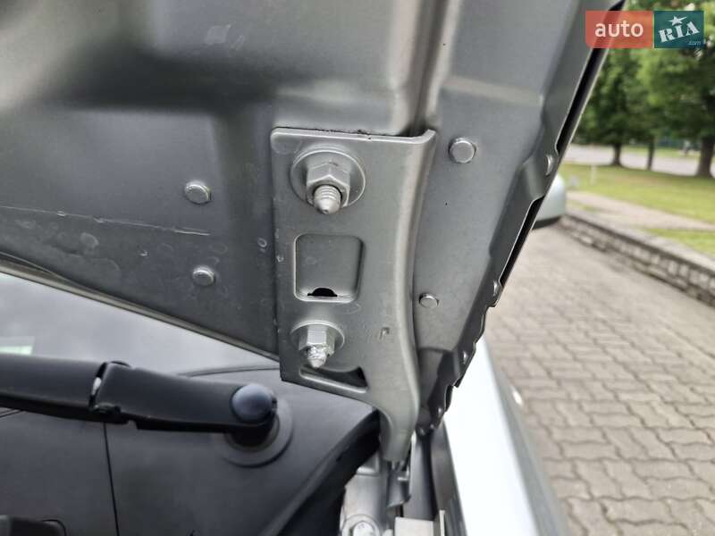 Минивэн Opel Zafira 2009 в Луцке