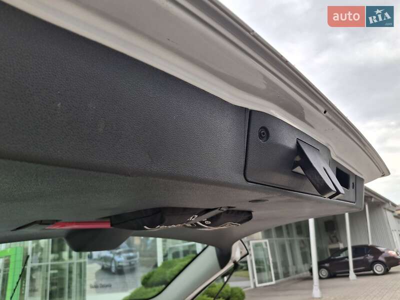 Минивэн Opel Zafira 2009 в Луцке