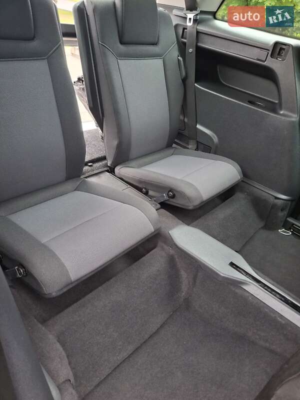 Минивэн Opel Zafira 2009 в Луцке