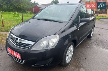 Минивэн Opel Zafira 2009 в Луцке