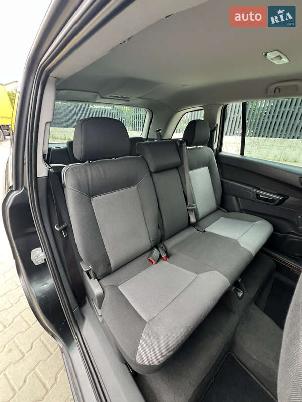 Минивэн Opel Zafira 2013 в Луцке